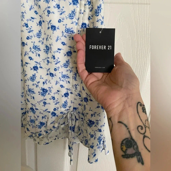 Forever 21 Skirt - Picture 4 of 7